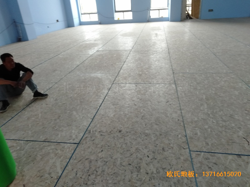 ���m�첼�������w�����\(y��n)�ӵذ���b����2