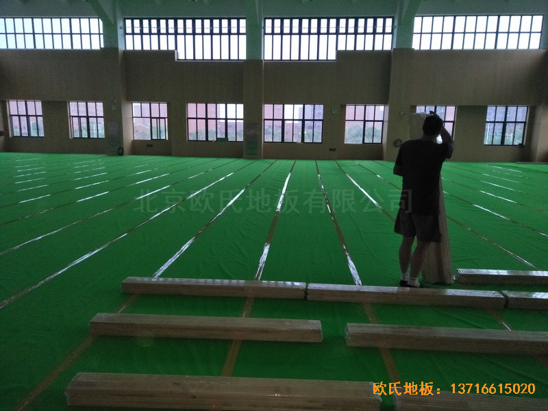 �Ϻ��ɽ��^(q��)�ܱ��W(xu��)У�\(y��n)��(d��ng)�^�\(y��n)��(d��ng)ľ�ذ���O(sh��)����3